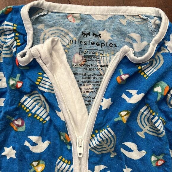 Little sleepies Hanukkah zipper pajamas 18-24 months - Picture 2 of 3